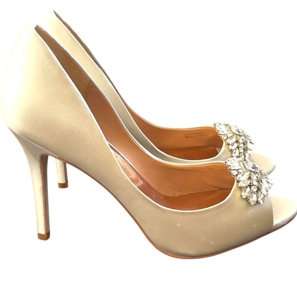 Badgley Mischka Sansa II Peep Toe Pump Women 7.5 Ivory Good Crystal Satin Heel - Picture 5 of 13